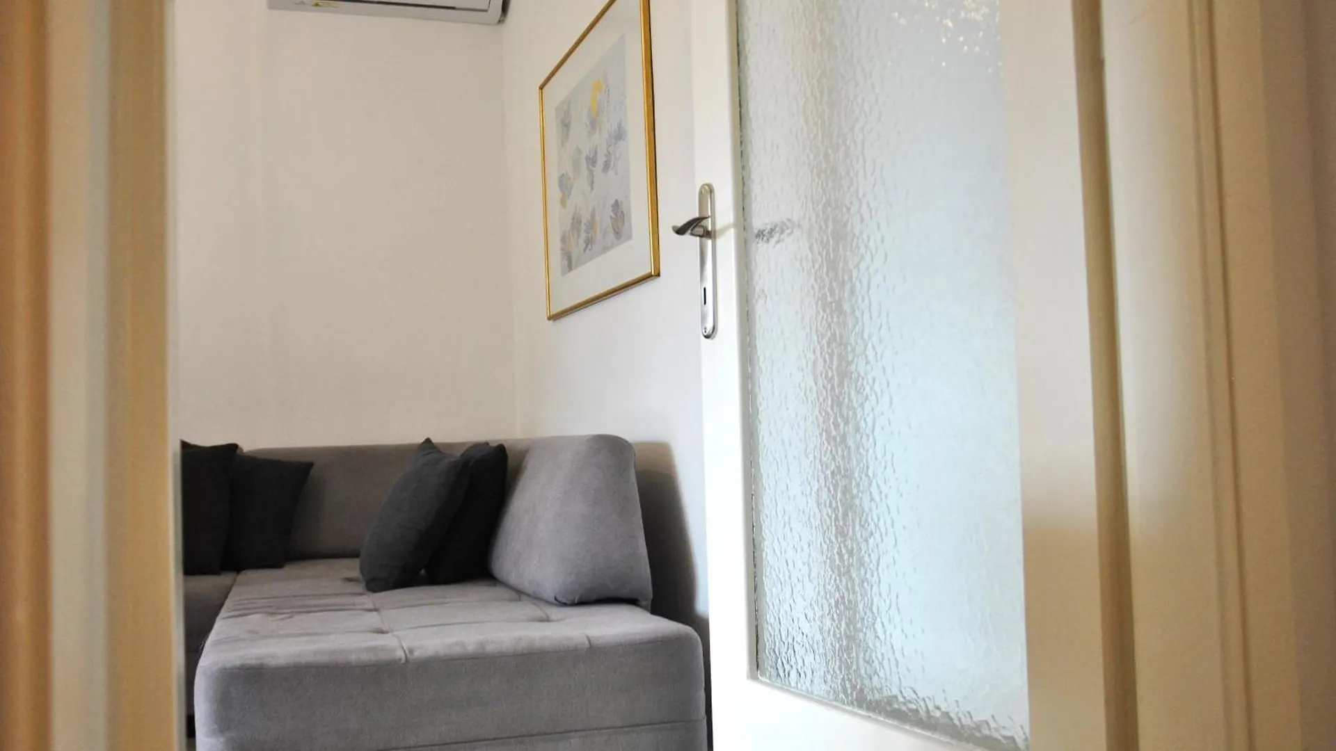 4 Seasons Breeze / Thessaloniki Daire
